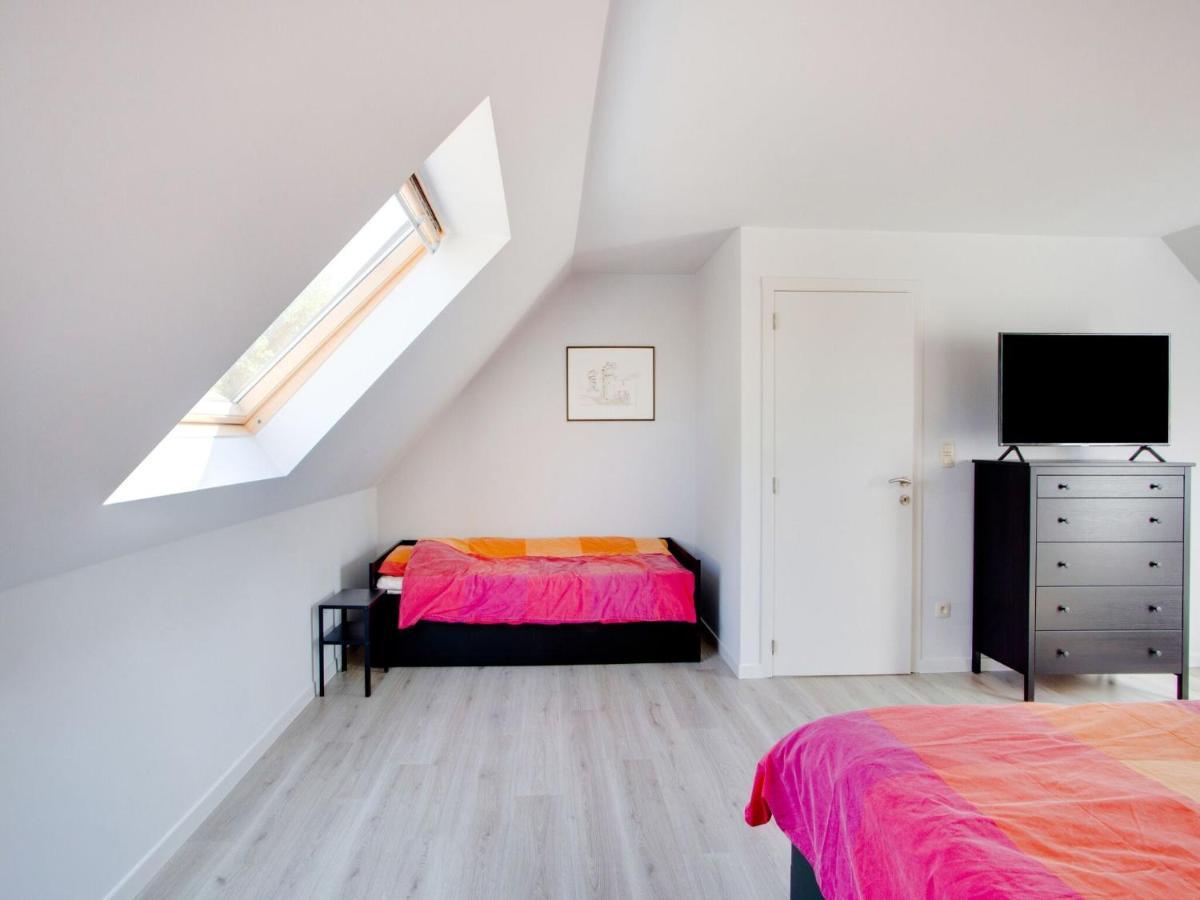 Modern Holiday Home In Scherpenheuvel With Infrared Sauna Buitenkant foto