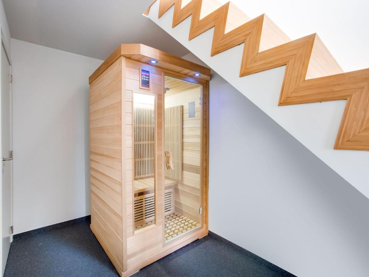 Modern Holiday Home In Scherpenheuvel With Infrared Sauna Buitenkant foto